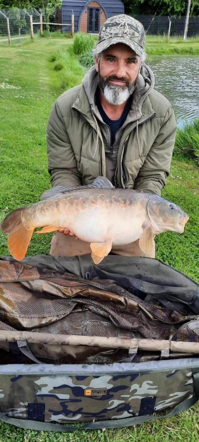 Oak Lodge Pods Lowestoft Eksteriør bilde