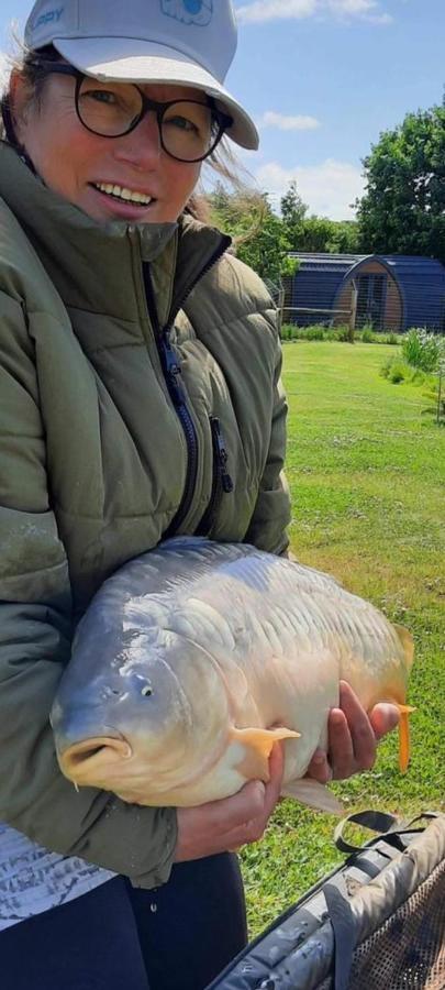 Oak Lodge Pods Lowestoft Eksteriør bilde