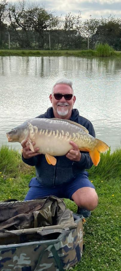 Oak Lodge Pods Lowestoft Eksteriør bilde